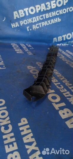 Крепление заднего бампера Subaru Forester S12