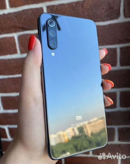 Xiaomi Mi 9 SE, 6/128 ГБ