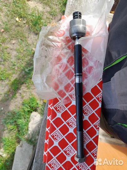 Наконечник рулевой тяги правый TRW/JTE 1055