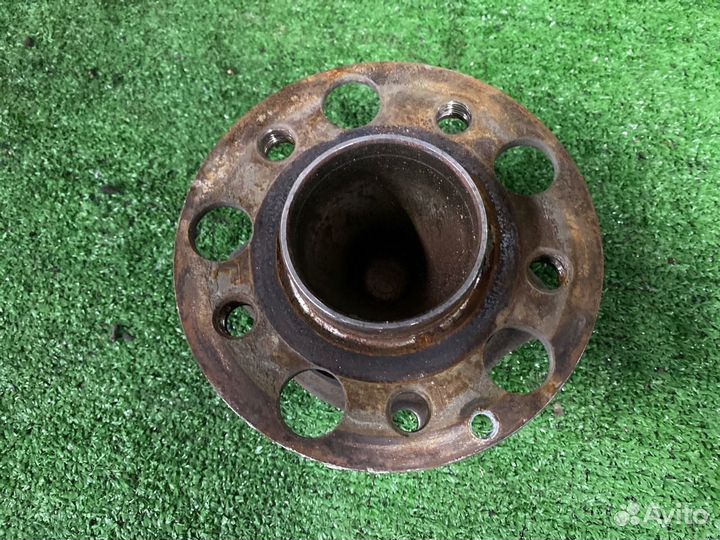 Ступица передняя Mercedes-Benz S-Class W222 M178