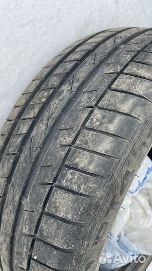 Petlas Explero PT431 215/55 R18