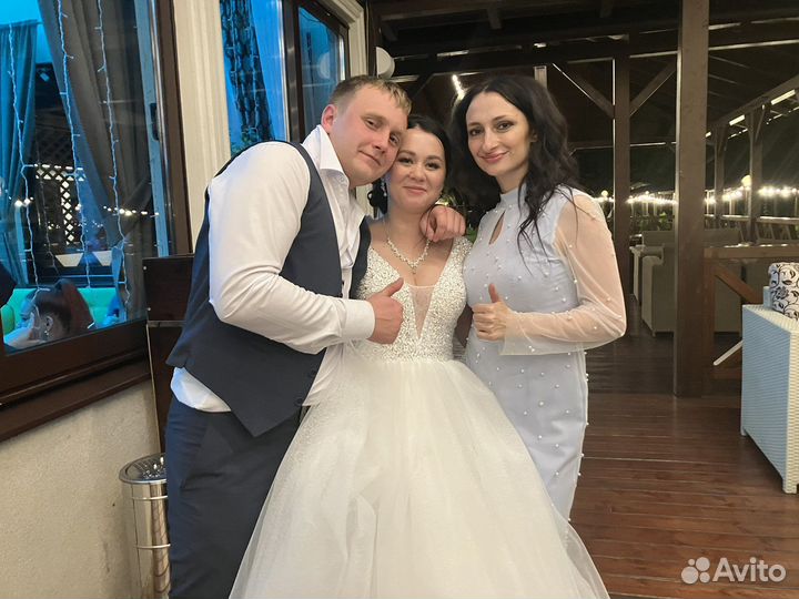 Ведущий на свадьбу