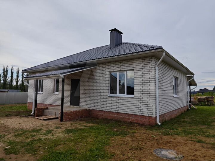 Дом 113 м² на участке 7,7 сот.