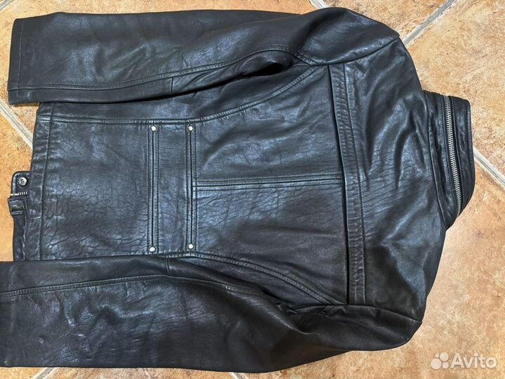 Кожаная куртка