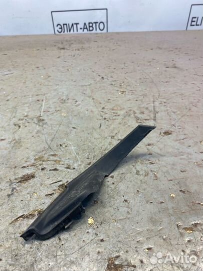 Уголок жабо правый Kia Rio 3 1.4 2016