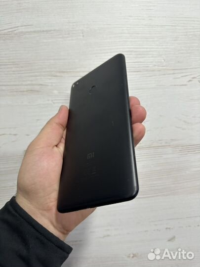 Xiaomi Mi Max 2, 4/64 ГБ