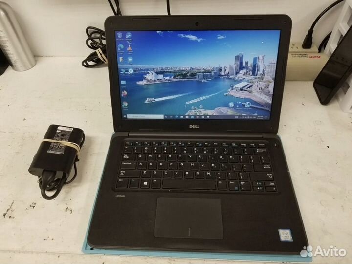 Dell Latitude 3380 i3-6006U 2Gh/4Gb/1tbhdd