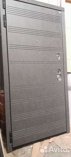 Качественная входная дверь Флагман