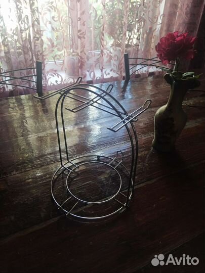 Подставка для чашек и блюдец