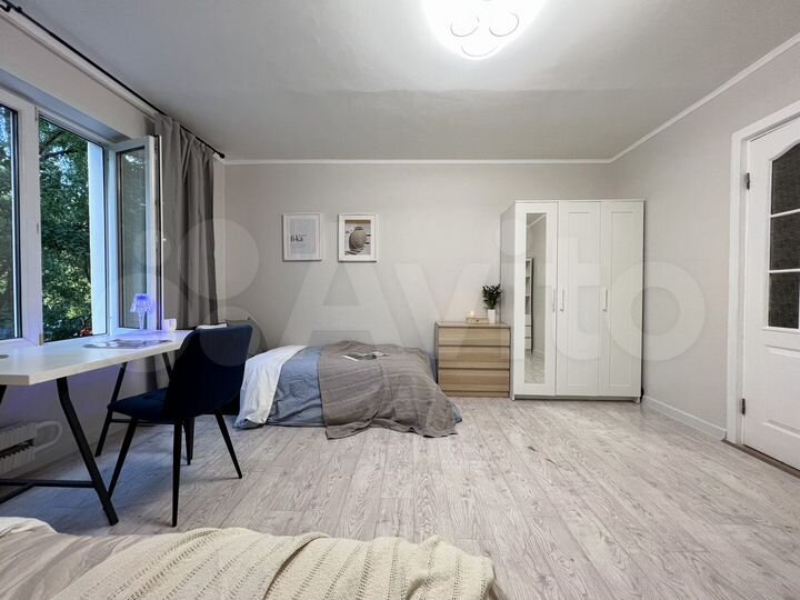 Комната 18 м² в 3-к., 2/9 эт.