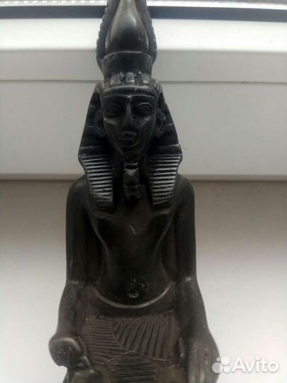 Статуэтка Египетского царя 
