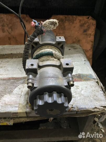 Лебедка runva 3.0 электрическая 12v бу