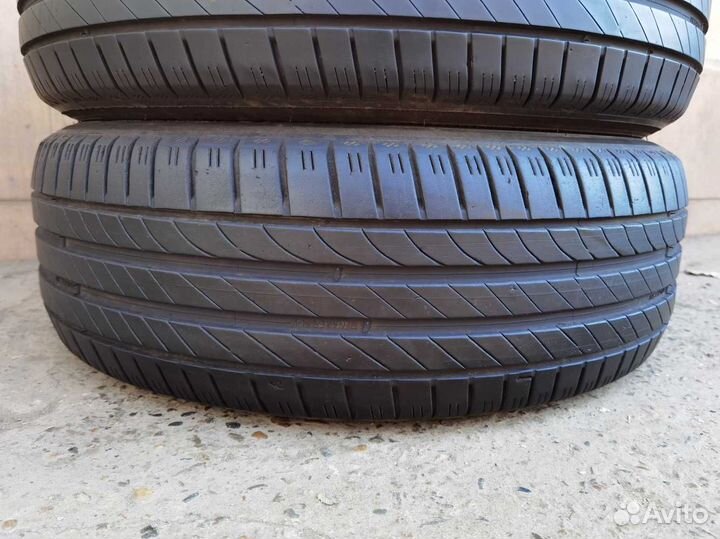 Kleber Dynaxer DR 215/60 R17 96V