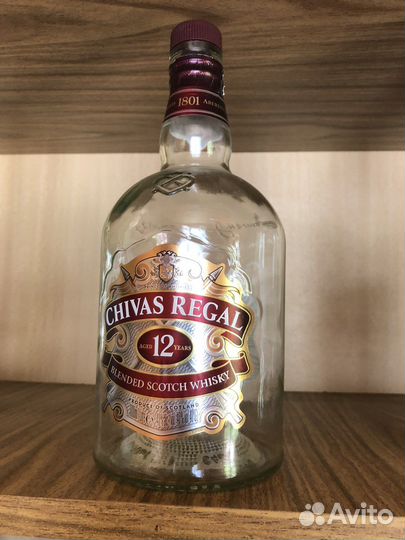 Бутылки от шотландского виски