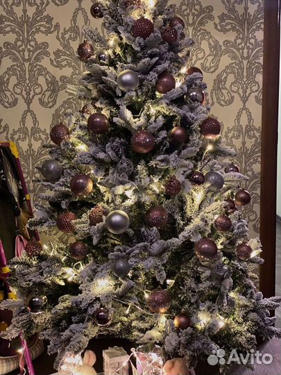 Елка искусственная