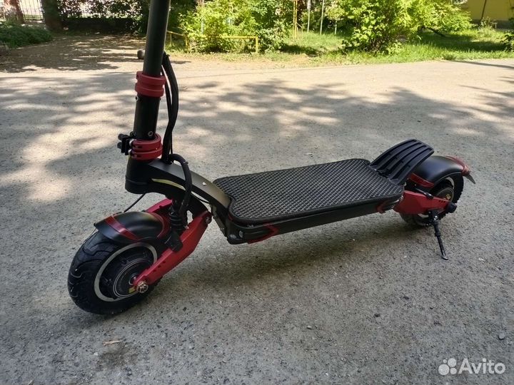 Электронный самокат для взрослых бу kugoo G1