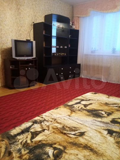 3-к. квартира, 85 м², 2/14 эт.