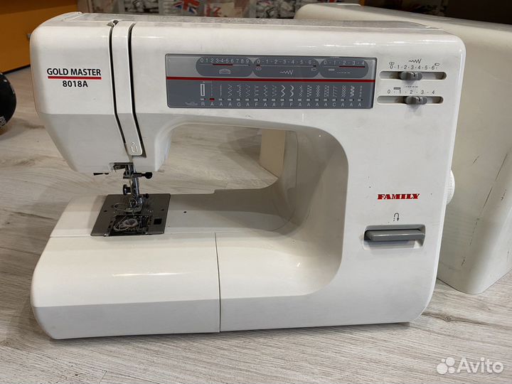 Швейная машина Family 8018A