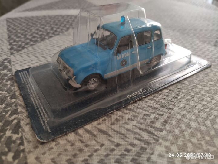 Модель Renault 4L 1:43