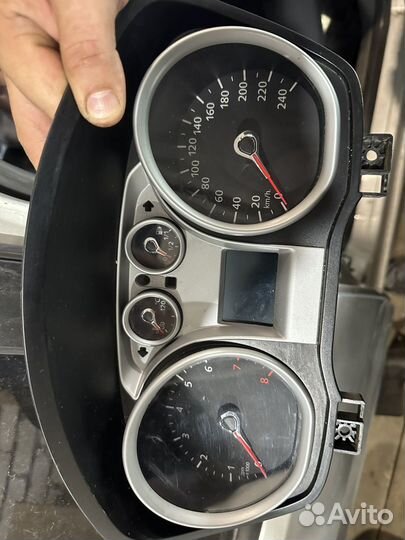 Панель приборов ford focus 2 рестайлинг 2011год