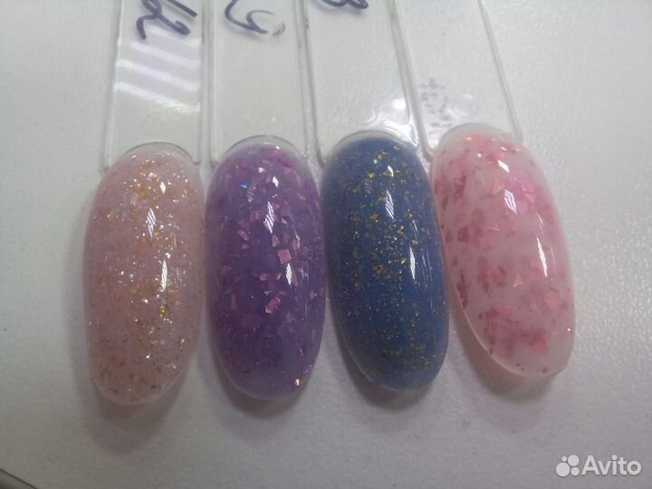 Цветная база для ногтей