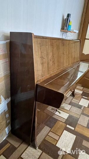 Пианино Petrof