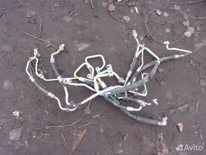 Трубка кондиционера Hyundai Getz. 2003-2010г