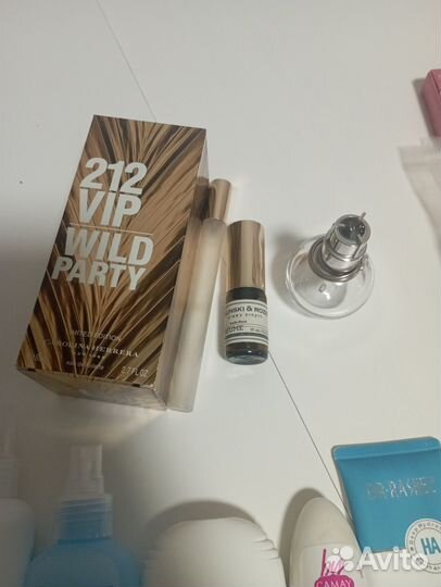 Набор косметики пакетом и краска для волос