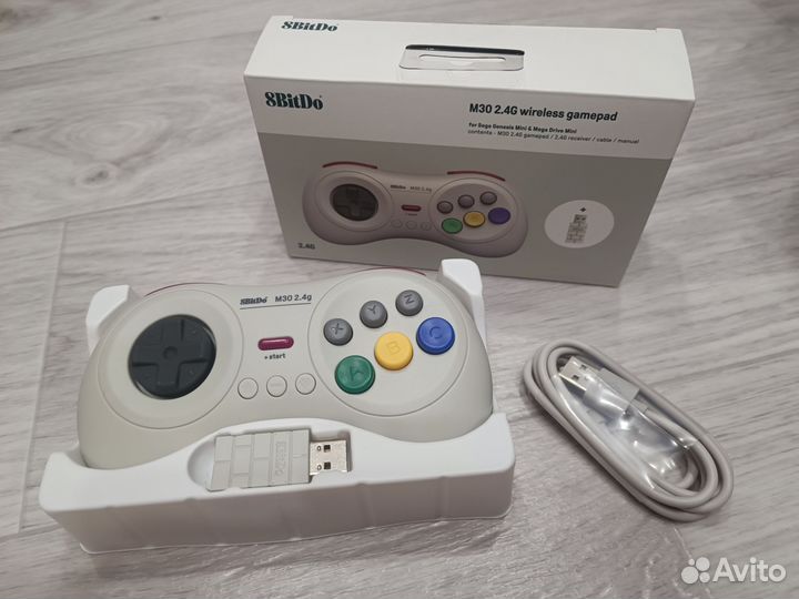 Геймпад 8BitDo M30 2.4G