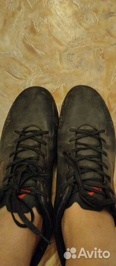 Футбольные буцы