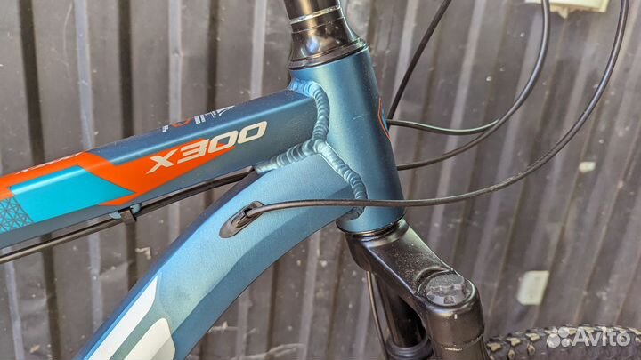 Велосипед новый алюминиевый горный скоростной 26r