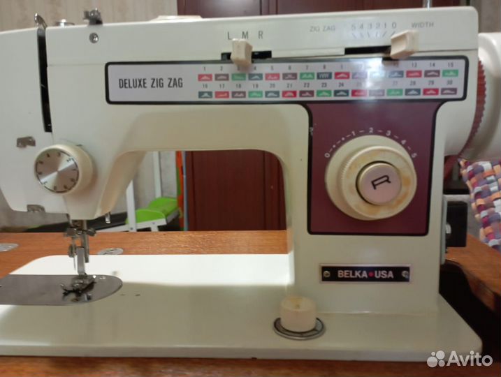 Швейная машинка belka usa с тумбой