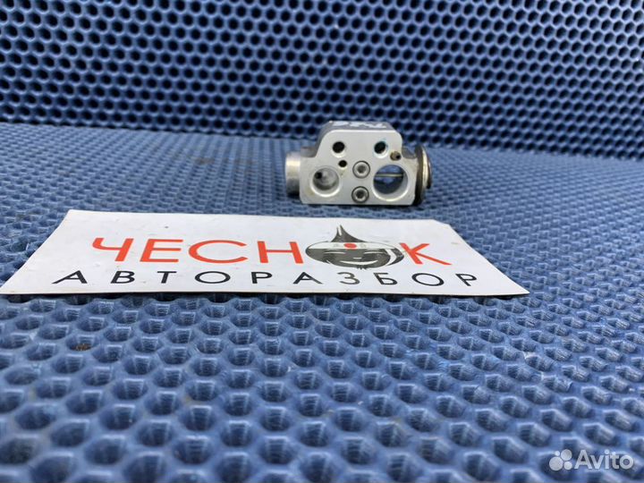 Клапан кондиционера VW Touareg GP AEB AYH 5,0