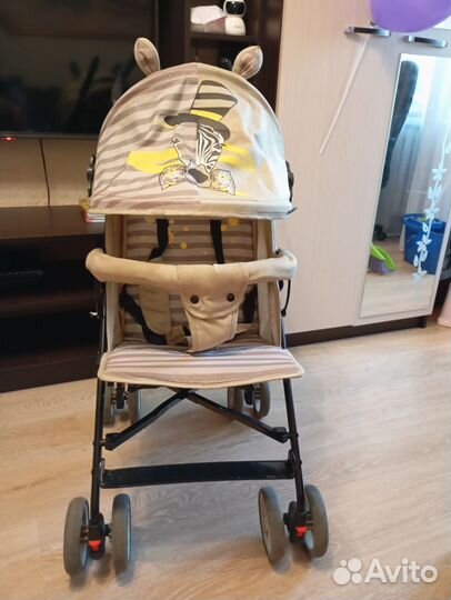 Прогулочная коляска трость