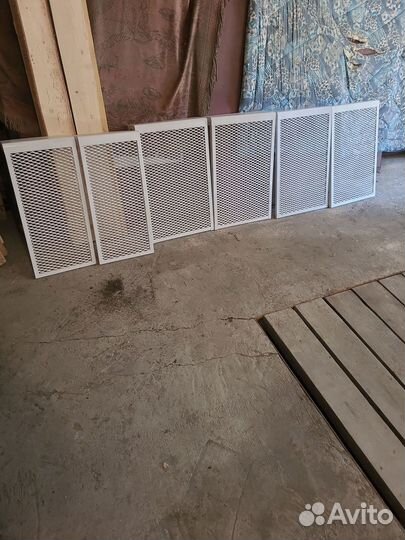 Экран для радиатора отопления