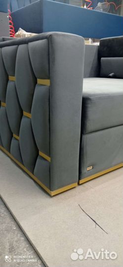 Мягкая мебель менеджеры и дизайнеры