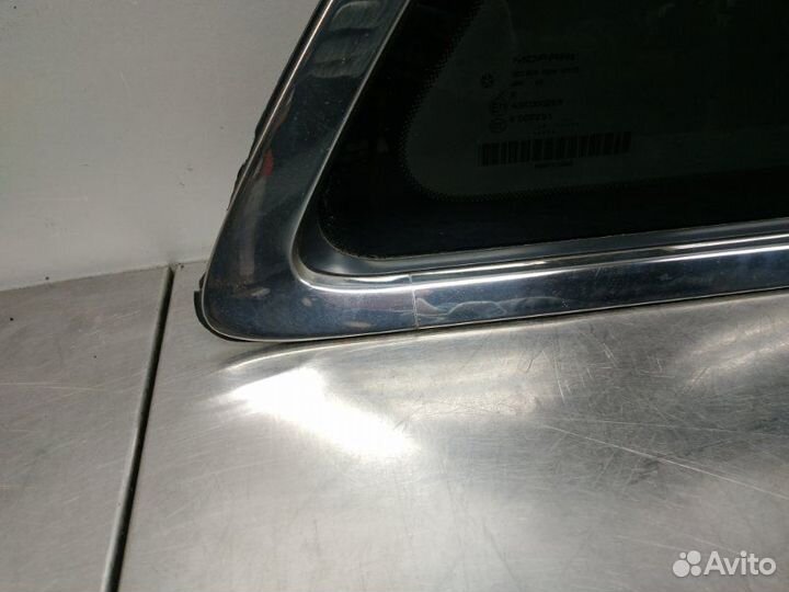 Стекло глухое заднее правое Jeep Grand Cherokee