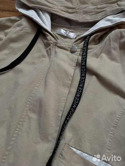 Куртка ветровка женская