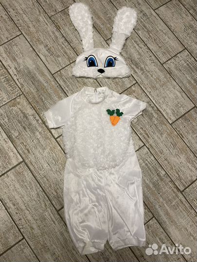 Новогодний костюм зайка