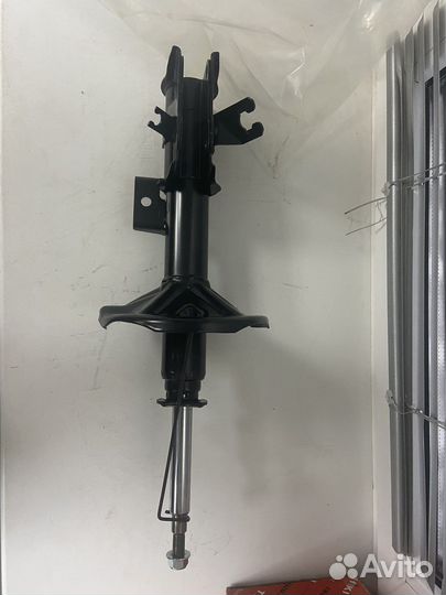 Амортизатор подвески передний левый Каризма,S40