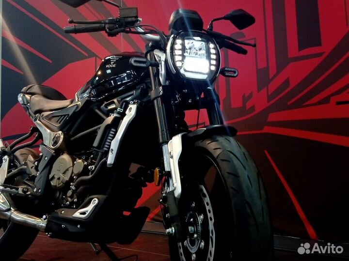 Voge 300AC