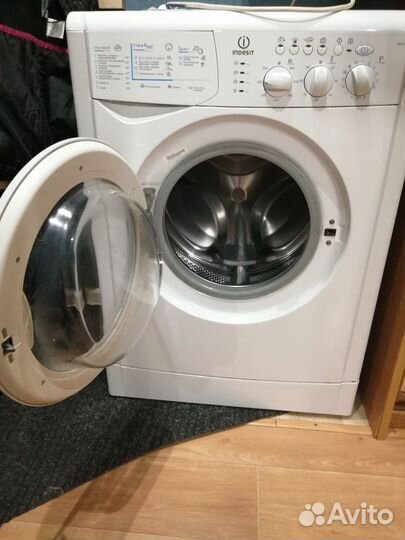 Продам стиральную машину на запчасти