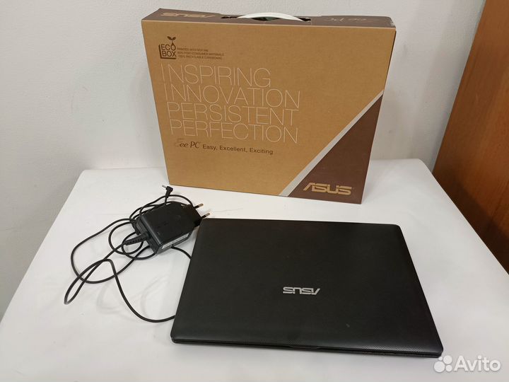 Нетбук asus eee pc