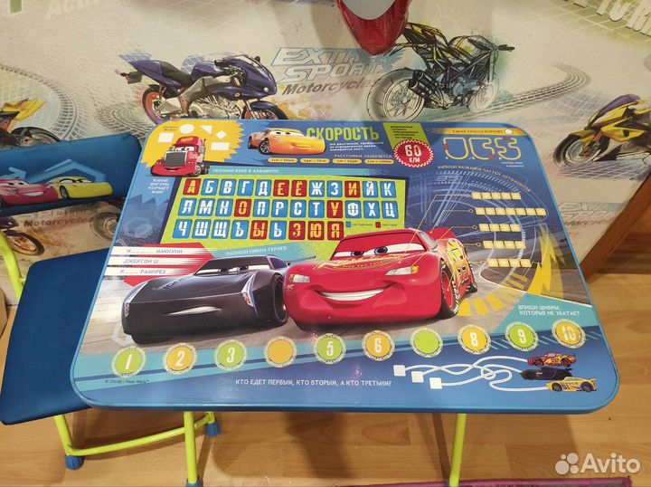 Набор детской мебели стол и стул