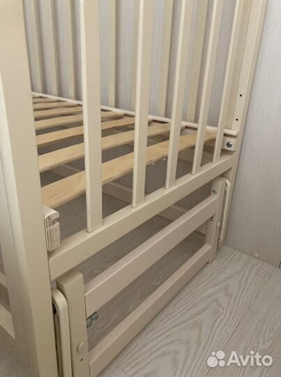 Кровать детская с матрасом