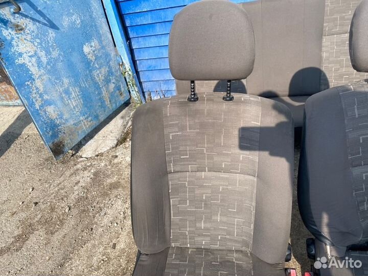 Комплект сидений Renault Logan K7JA710 2011