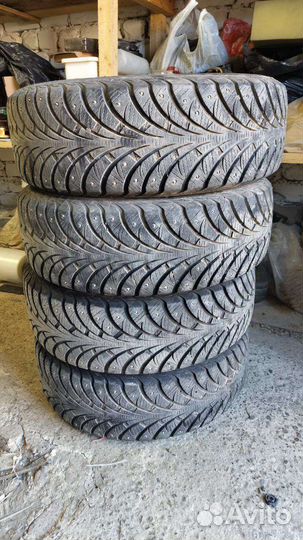 Sava Eskimo Stud 185/60 R15