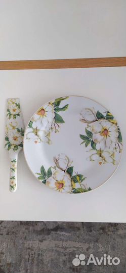 Блюдо для торта с лопаткой, размер 24*24, новое