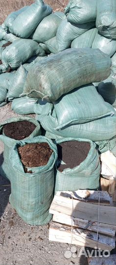 Перегной навоз земля