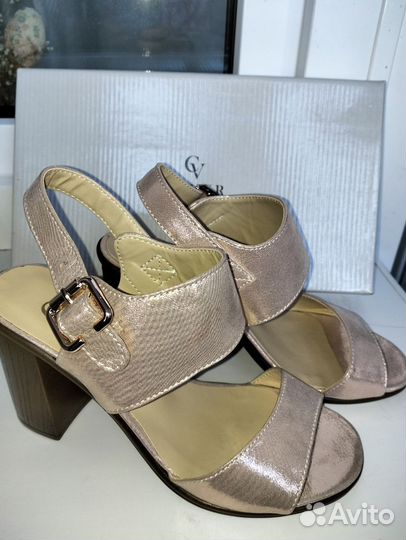 Босоножки cover